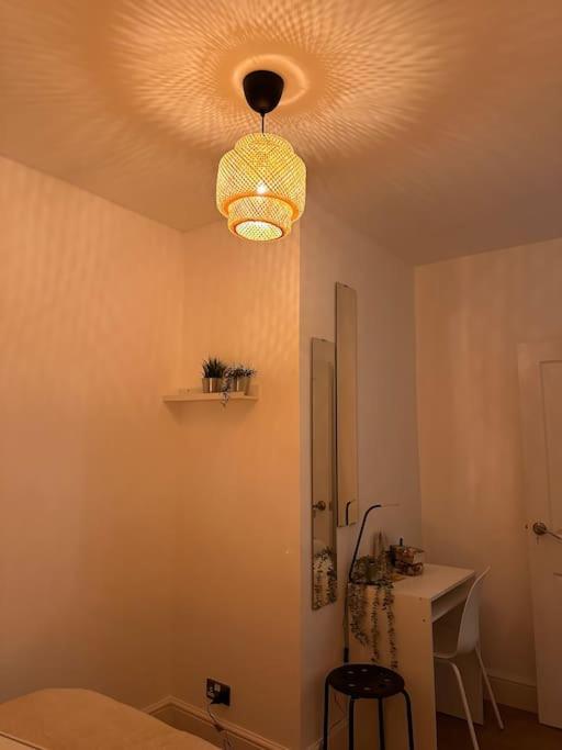 Manor Court Apartment London Ngoại thất bức ảnh
